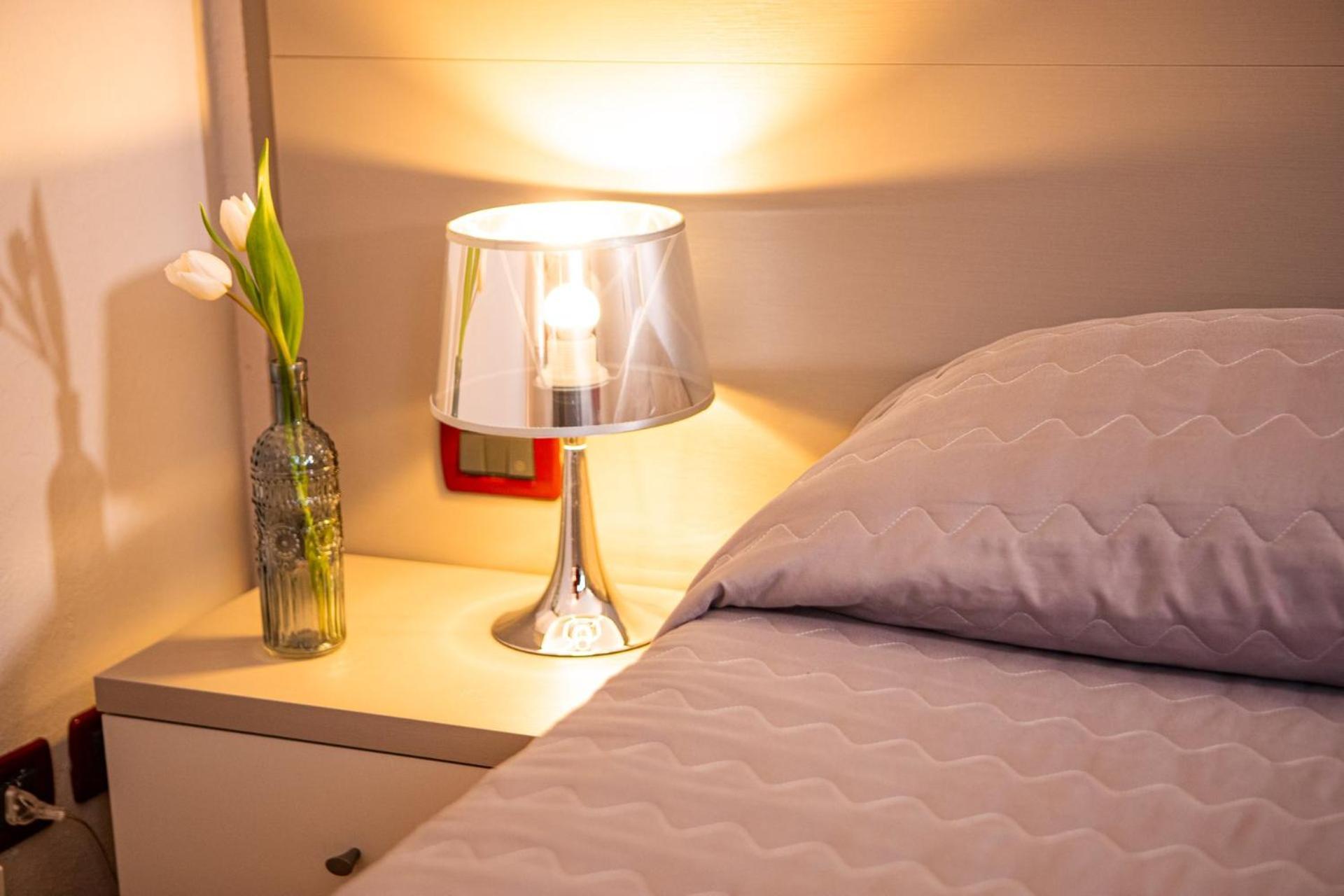 Hotel Italia Леричи Екстериор снимка